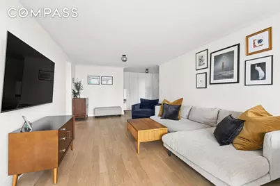 201 E 17th Street #15C, New York, NY 10003 - Photo 2