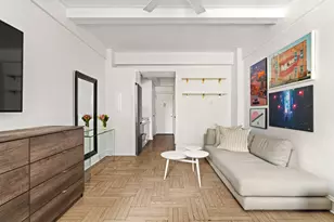 433 W 34th St., New York City, NY 10001 - Photo 2