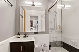 35 W 90th St, New York City, NY 10024 - Photo 8