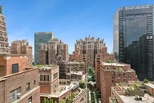305 E 40th St, New York City, NY 10016 - Photo 12