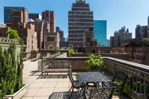 305 E 40th St, New York City, NY 10016 - Photo 10