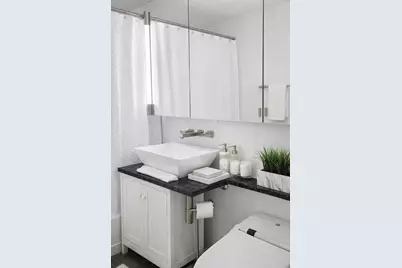 305 E 40th Street #3R, New York, NY 10016 - Photo 8