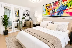 305 E 40th St, New York, NY 10016 - Photo 4