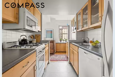 111 Hicks Street #11B, New York City, NY 11201 - Photo 4