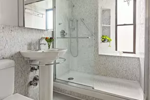 111 Hicks St, New York City, NY 11201 - Photo 8
