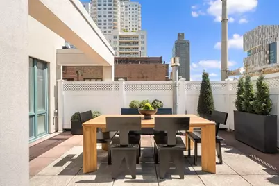 435 E 76th Street #PHB, New York, NY 10021 - Photo 14