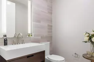 250 West St, New York City, NY 10013 - Photo 16