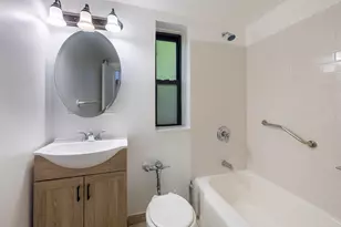 3015 Riverdale Ave, New York City, NY 10463 - Photo 18