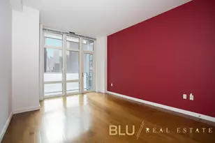 1600 Broadway, New York City, NY 10019 - Photo 4
