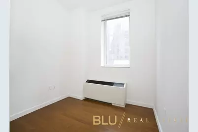1600 Broadway #20-A, New York City, NY 10019 - Photo 6