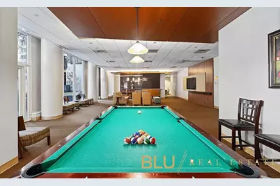 1600 Broadway #20-A, New York City, NY 10019 - Photo 8