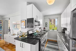 572 Grand St, New York City, NY 10002 - Photo 6