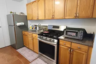 609 Columbus Ave, New York City, NY 10024 - Photo 10