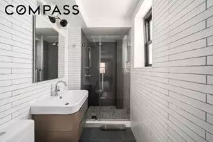 200 E 27th St, New York City, NY 10016 - Photo 8