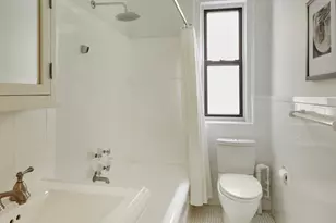 425 E 51st St, New York, NY 10022 - Photo 6