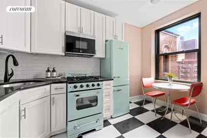 315 E 88th Street #6A, New York City, NY 10128 - Photo 1