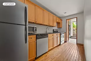 366A Monroe St, New York City, NY 11221 - Photo 10