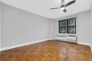 345 E 52nd St, New York City, NY 10022 - Photo 6