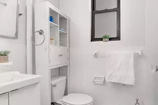 270 W 11th St, New York, NY 10014 - Photo 6