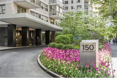 150 E 69th Street #2R, New York City, NY 10021 - Photo 2