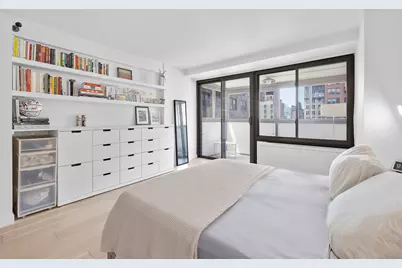 142 E 16th Street #11G, New York, NY 10003 - Photo 2