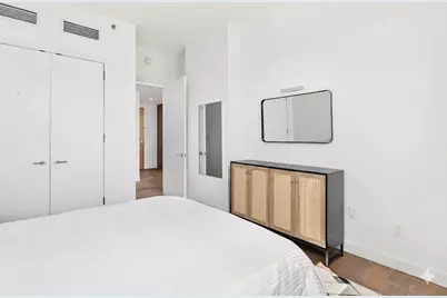 21-30 44th Drive #3-M, New York City, NY 11101 - Photo 8
