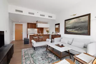 21-30 44th Dr, New York City, NY 11101 - Photo 4