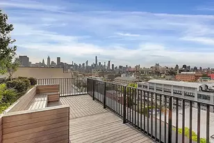 21-30 44th Dr, New York City, NY 11101 - Photo 20