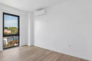 70-25 Queens Blvd, New York City, NY 11377 - Photo 6