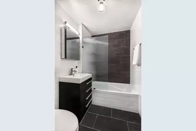 93 Waverly Avenue #1R, Brooklyn, NY 11205 - Photo 4