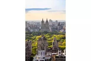 201 E 74th St, New York, NY 10021 - Photo 16