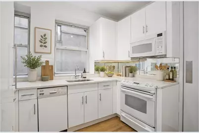 40 W 55th Street #5A, New York City, NY 10019 - Photo 2