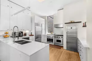 300 E 79th St, New York City, NY 10075 - Photo 8