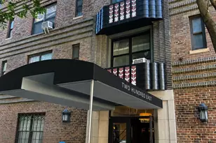 200 E 16th St, New York City, NY 10003 - Photo 16