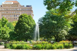 200 E 16th St, New York City, NY 10003 - Photo 20