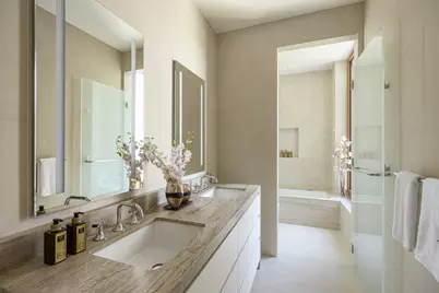 201 E 74th Street #FLOOR26, New York City, NY 10021 - Photo 10