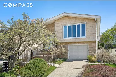 29 Athena Place, New York City, NY 10314 - Photo 2