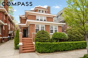 63 Maple St, New York City, NY 11225 - Photo 18