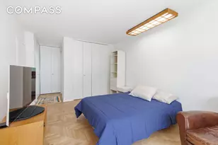 343 E 74th St, New York, NY 10021 - Photo 6