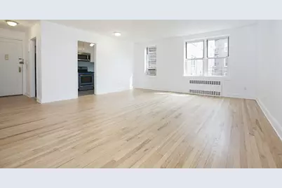 105-20 66th Road #4E, Forest Hills, NY 11375 - Photo 6