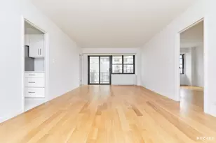 345 E 80th St, New York City, NY 10075 - Photo 2