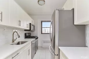 345 E 80th St, New York City, NY 10075 - Photo 4