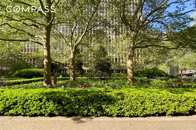 330 E 33rd Street #14G, New York City, NY 10016 - Photo 12