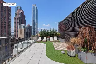 505 W 43rd St, New York City, NY 10036 - Photo 14
