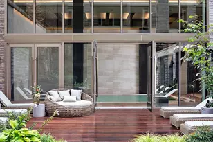505 W 43rd St, New York City, NY 10036 - Photo 14
