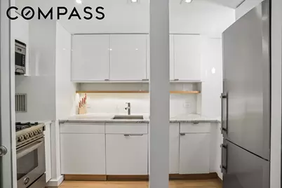 200 Central Park S #18L, New York City, NY 10019 - Photo 6