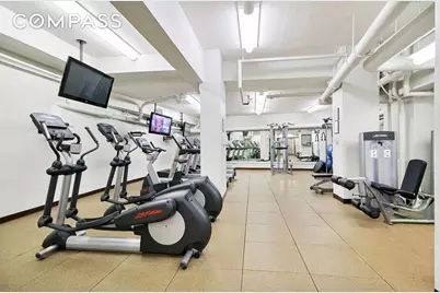 200 Central Park S #18L, New York, NY 10019 - Photo 10