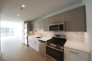 555 10th Ave, New York, NY 10018 - Photo 2