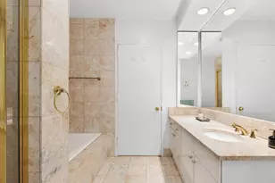 200 Riverside Blvd, New York City, NY 10069 - Photo 6