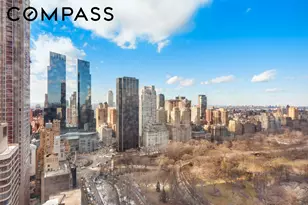 160 Central Park S, New York City, NY 10019 - Photo 10